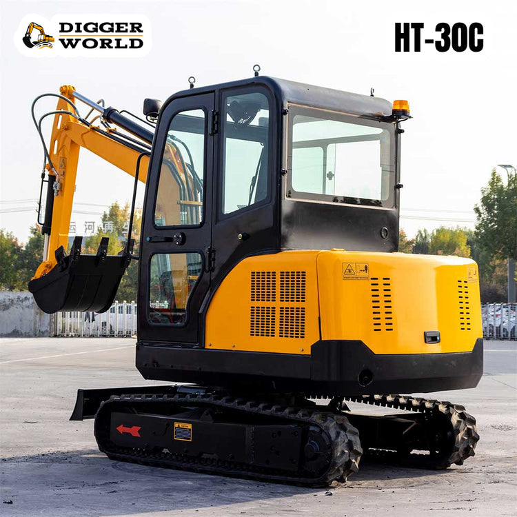 3.0 Ton HT-30C Mini Excavator image 2
