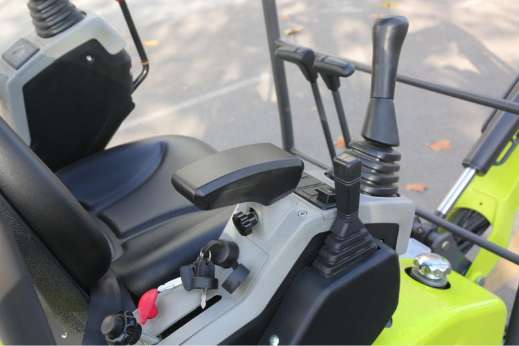 XT-18 Mini Excavator