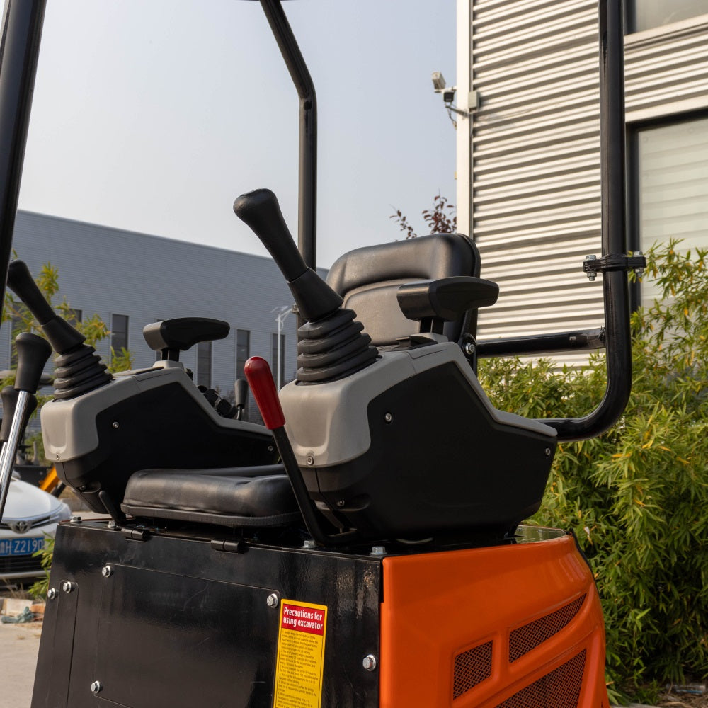 1.8 Ton HT-18 Mini Excavator image 5