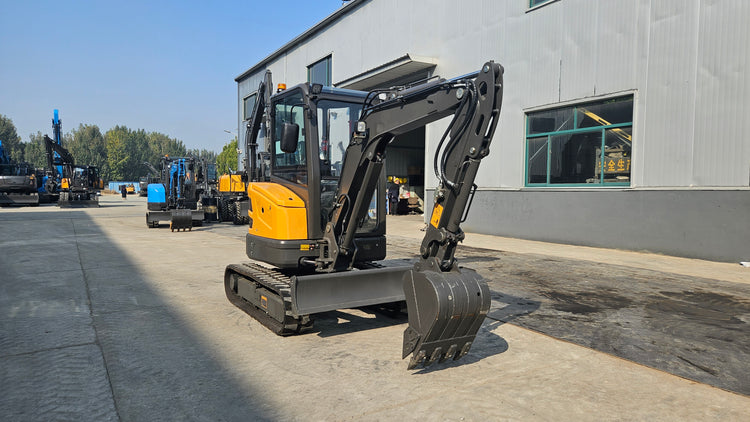LT-30 Mini Excavator