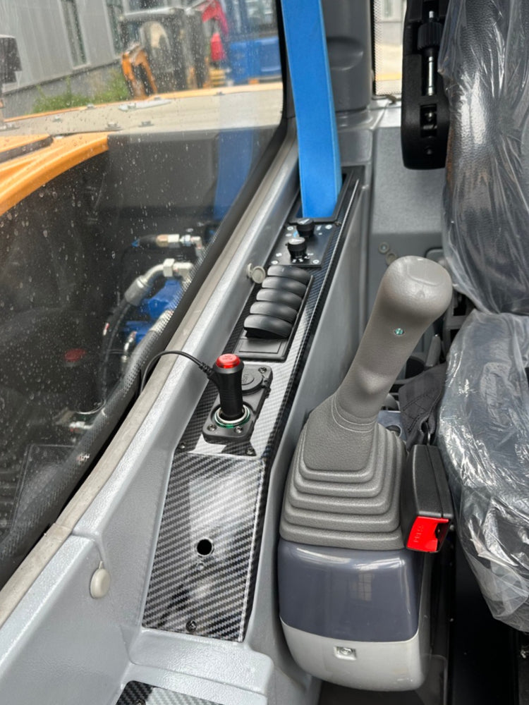 LT-60 Small Excavator