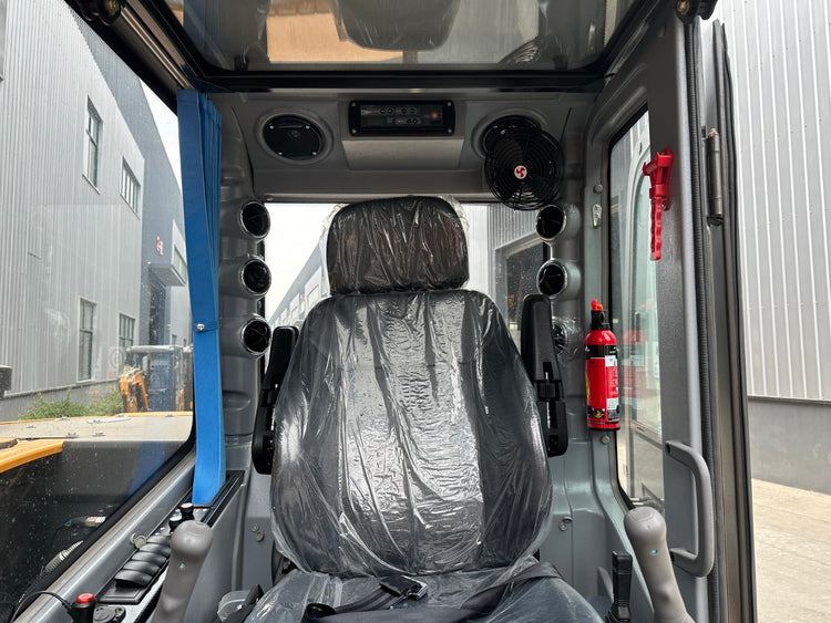 LT-60 Small Excavator