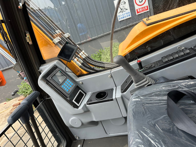 LT-60 Small Excavator