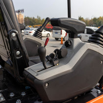 1.8 Ton HT-18 Mini Excavator image 7